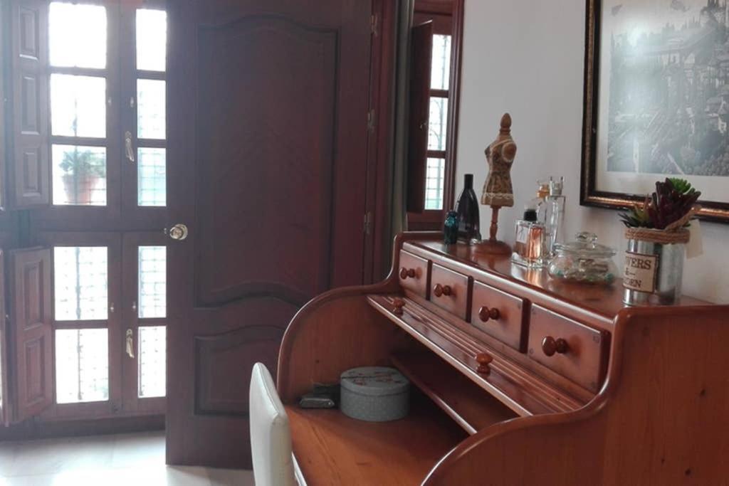 1 Minute From Cathedral. Feel The Heart Of Apartment