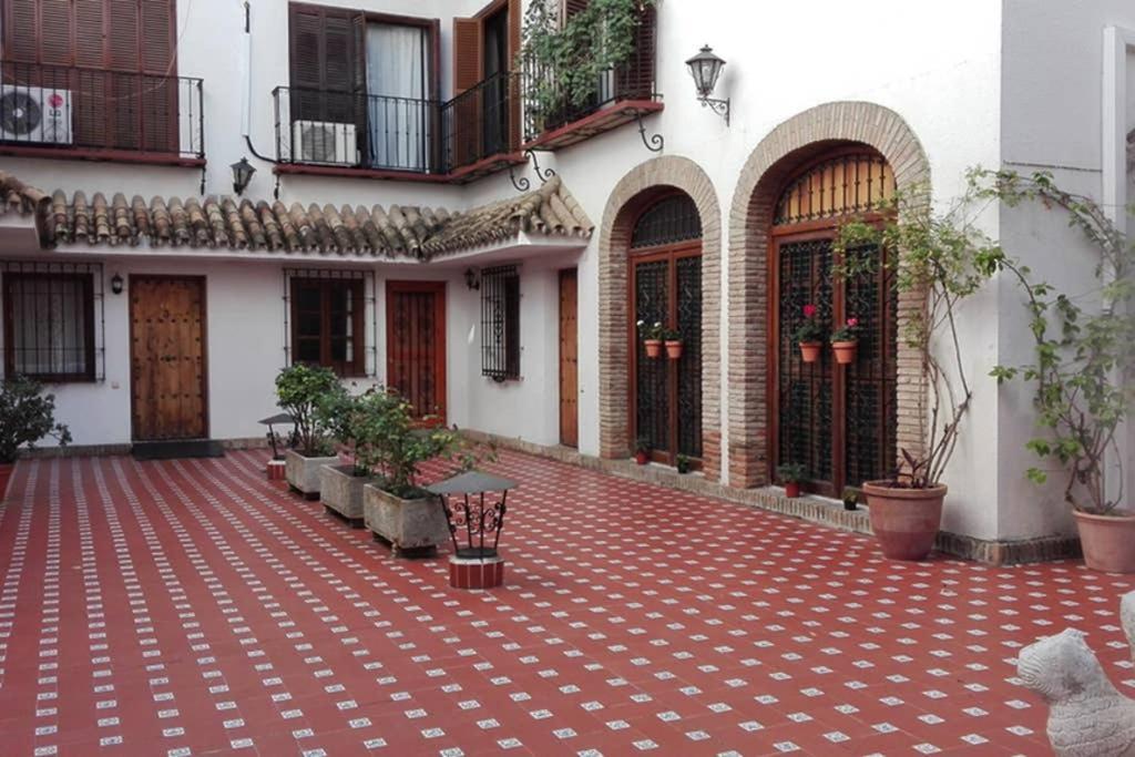 1 Minute From Cathedral. Feel The Heart Of Apartment *